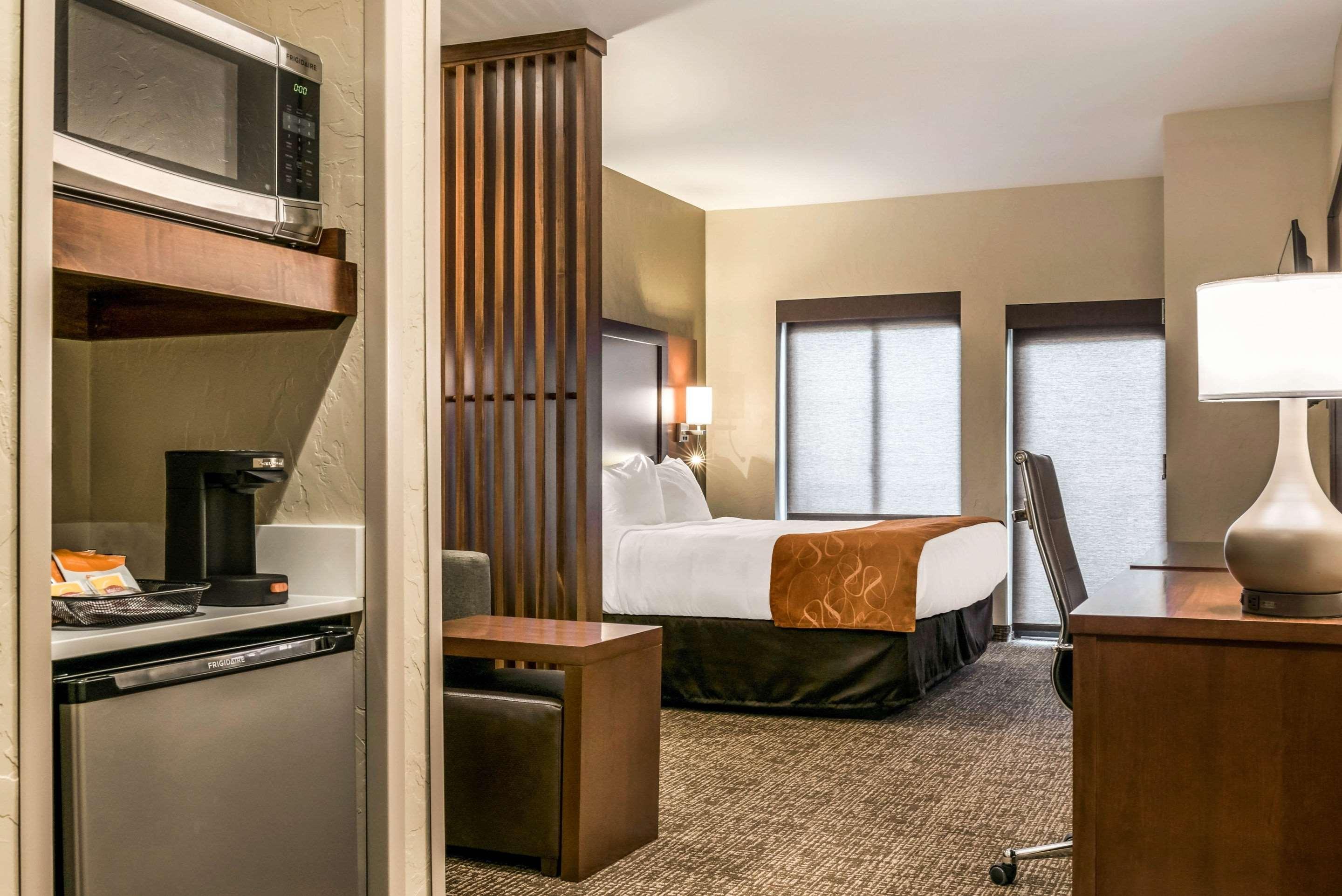 Comfort Suites Florence - Cincinnati South Buitenkant foto