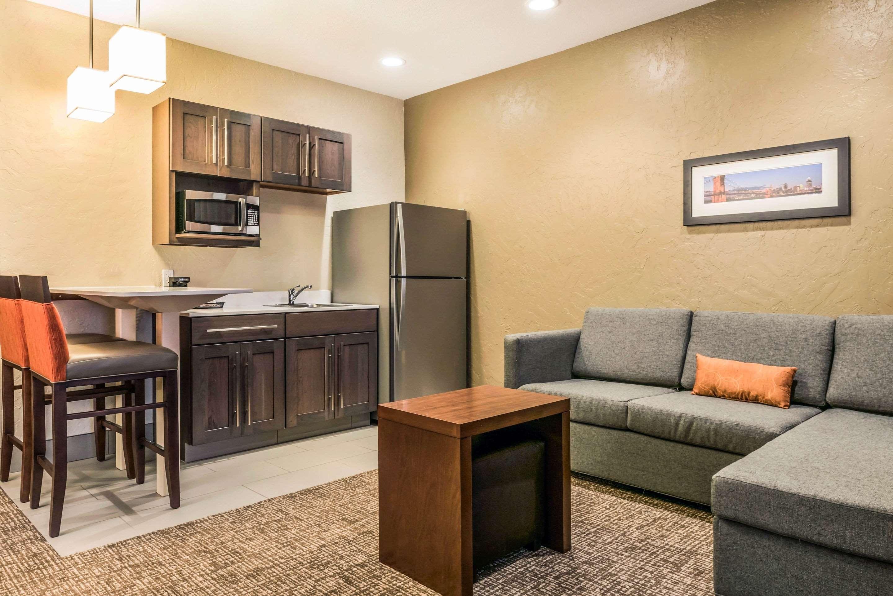 Comfort Suites Florence - Cincinnati South Buitenkant foto