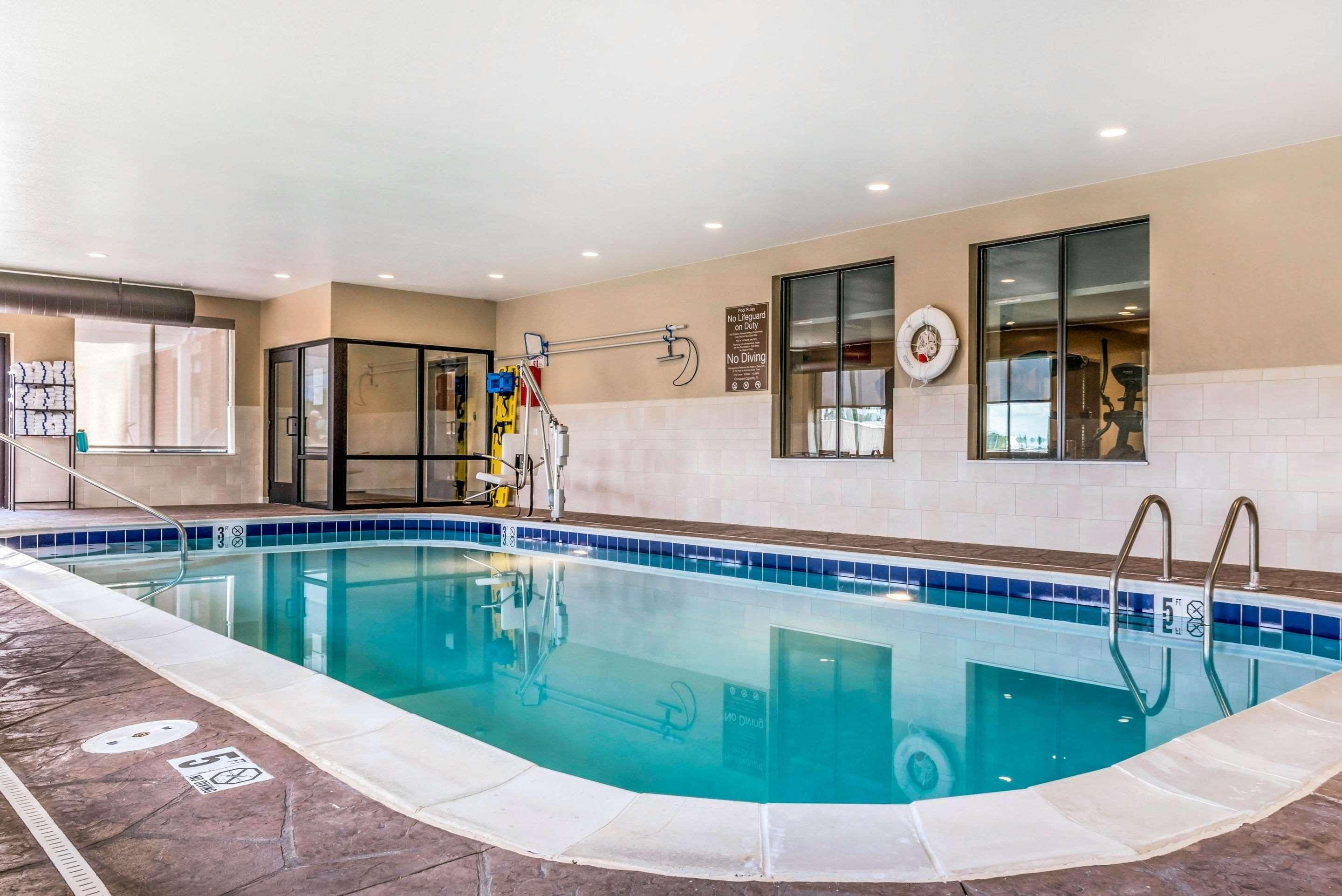 Comfort Suites Florence - Cincinnati South Buitenkant foto