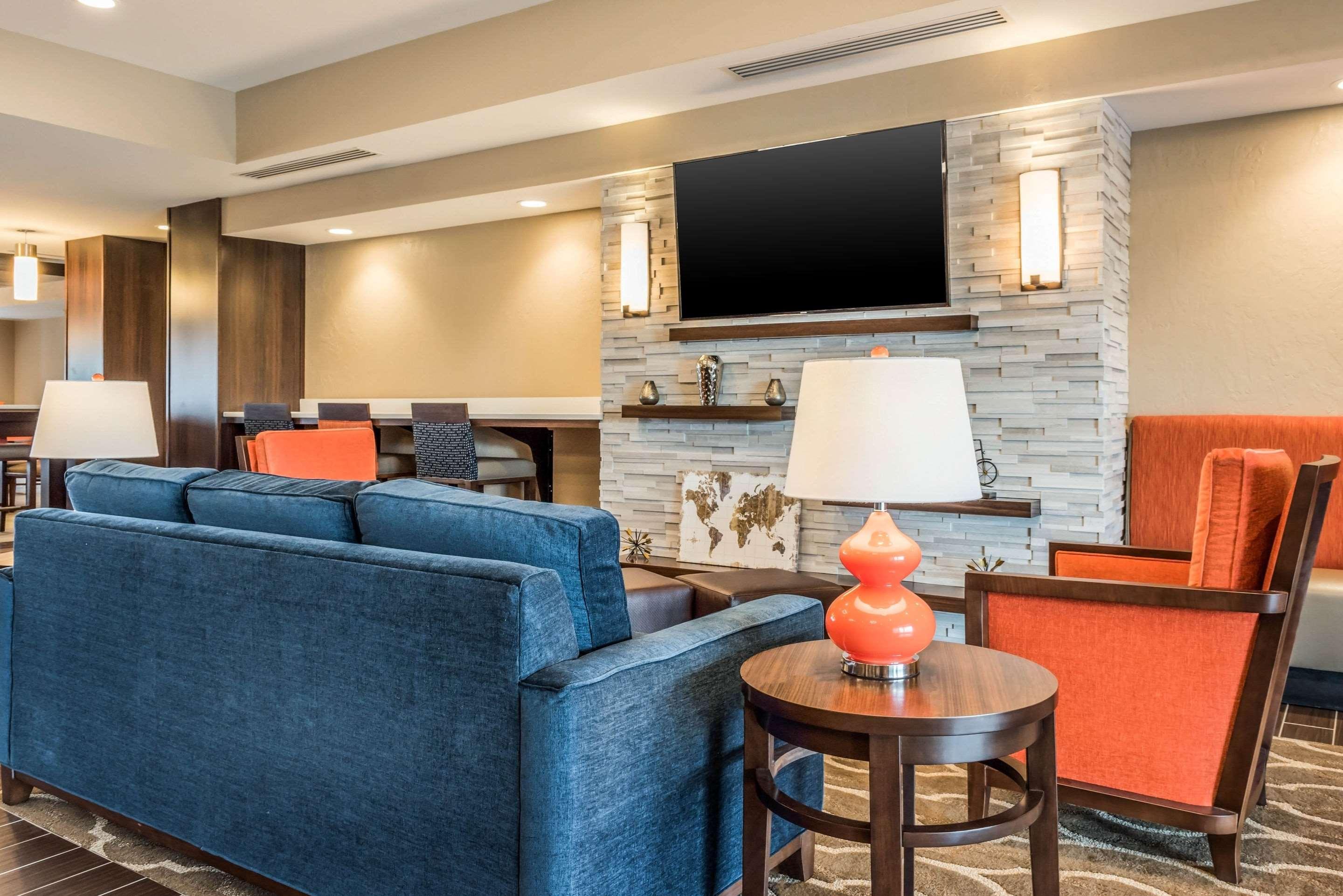 Comfort Suites Florence - Cincinnati South Buitenkant foto