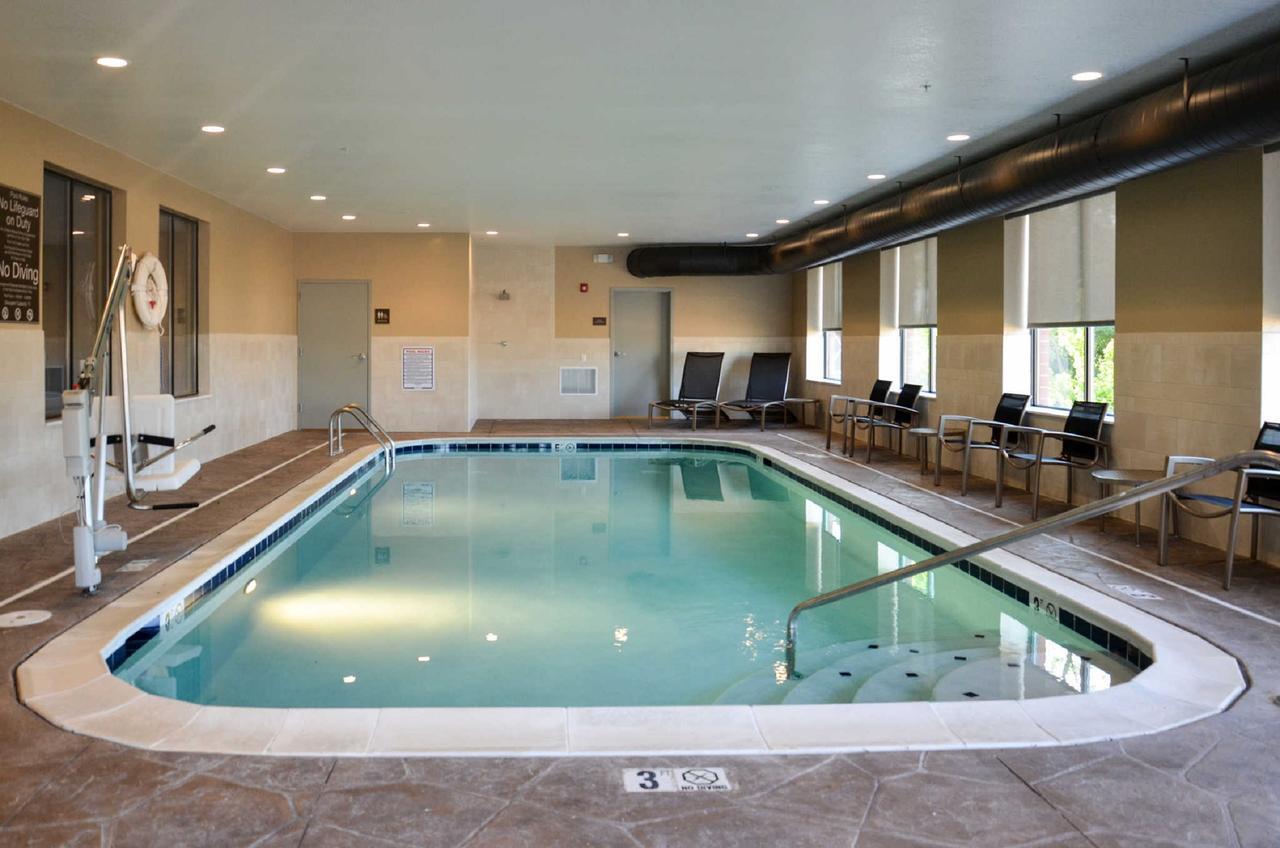 Comfort Suites Florence - Cincinnati South Buitenkant foto