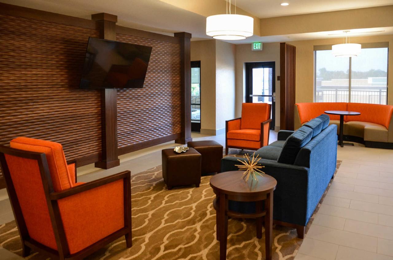 Comfort Suites Florence - Cincinnati South Buitenkant foto