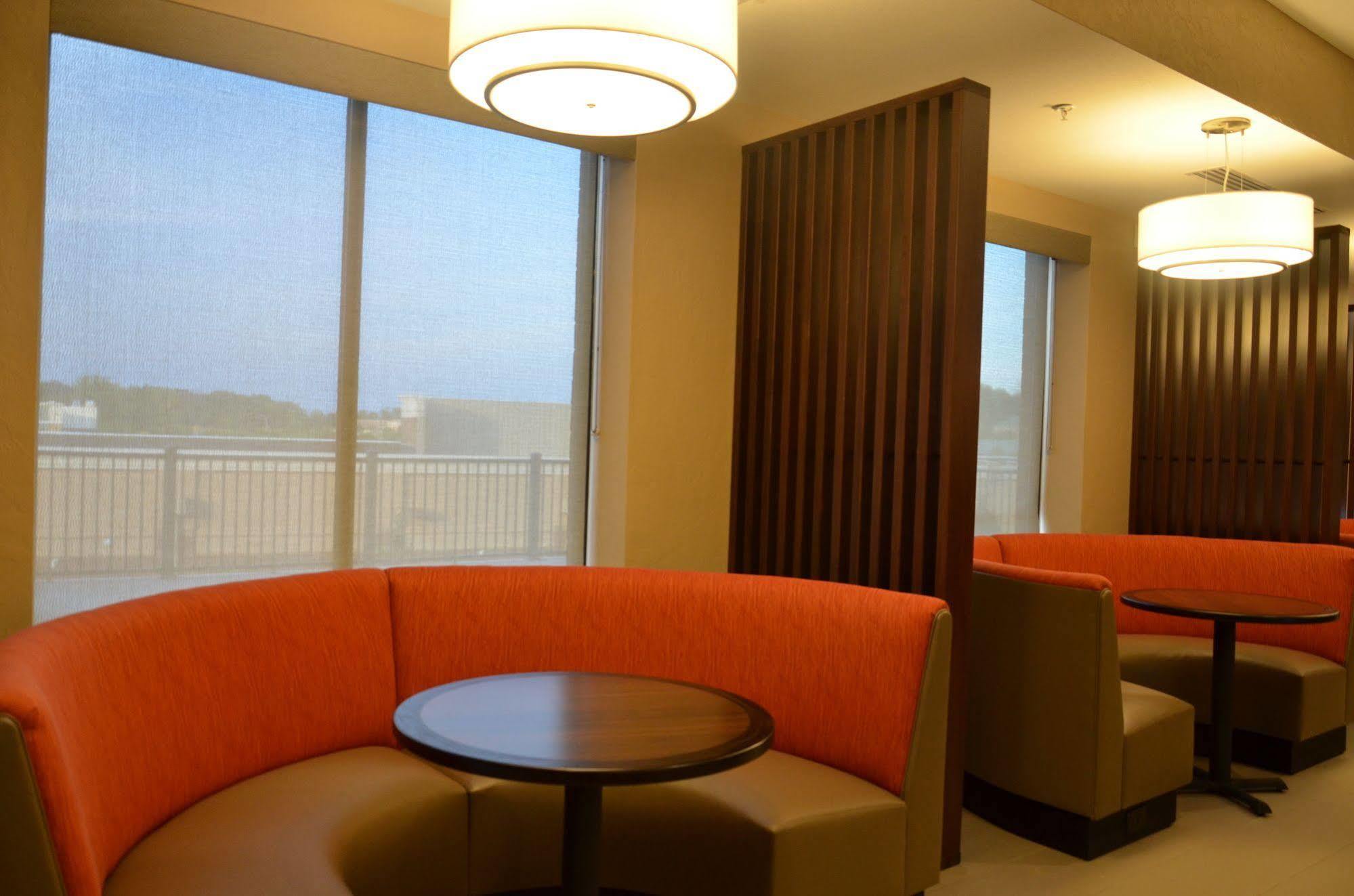 Comfort Suites Florence - Cincinnati South Buitenkant foto